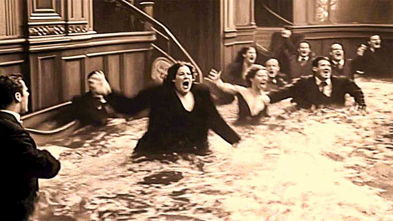 Horrifying Titanic Photos Found On Old Camera Old Camera Found In The Deep Ocean Revealed Horrifying Titanic Photos